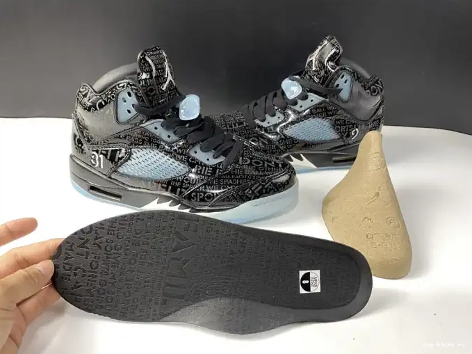 Rep Onekick 5 Doernbecher Jordan Retro AIR 633068-010 0404